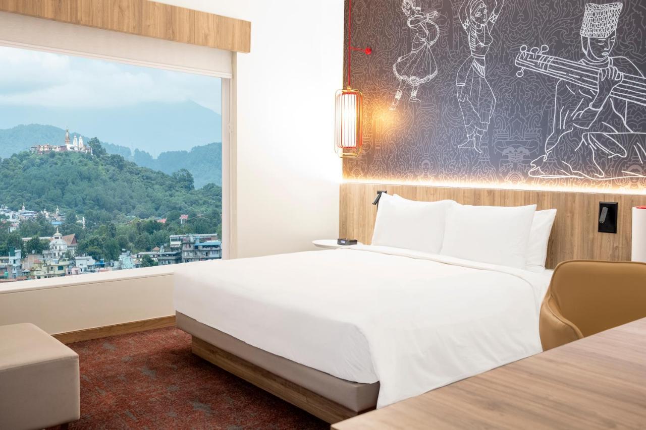 Отель Hyatt Centric Soalteemode Катманду Экстерьер фото
