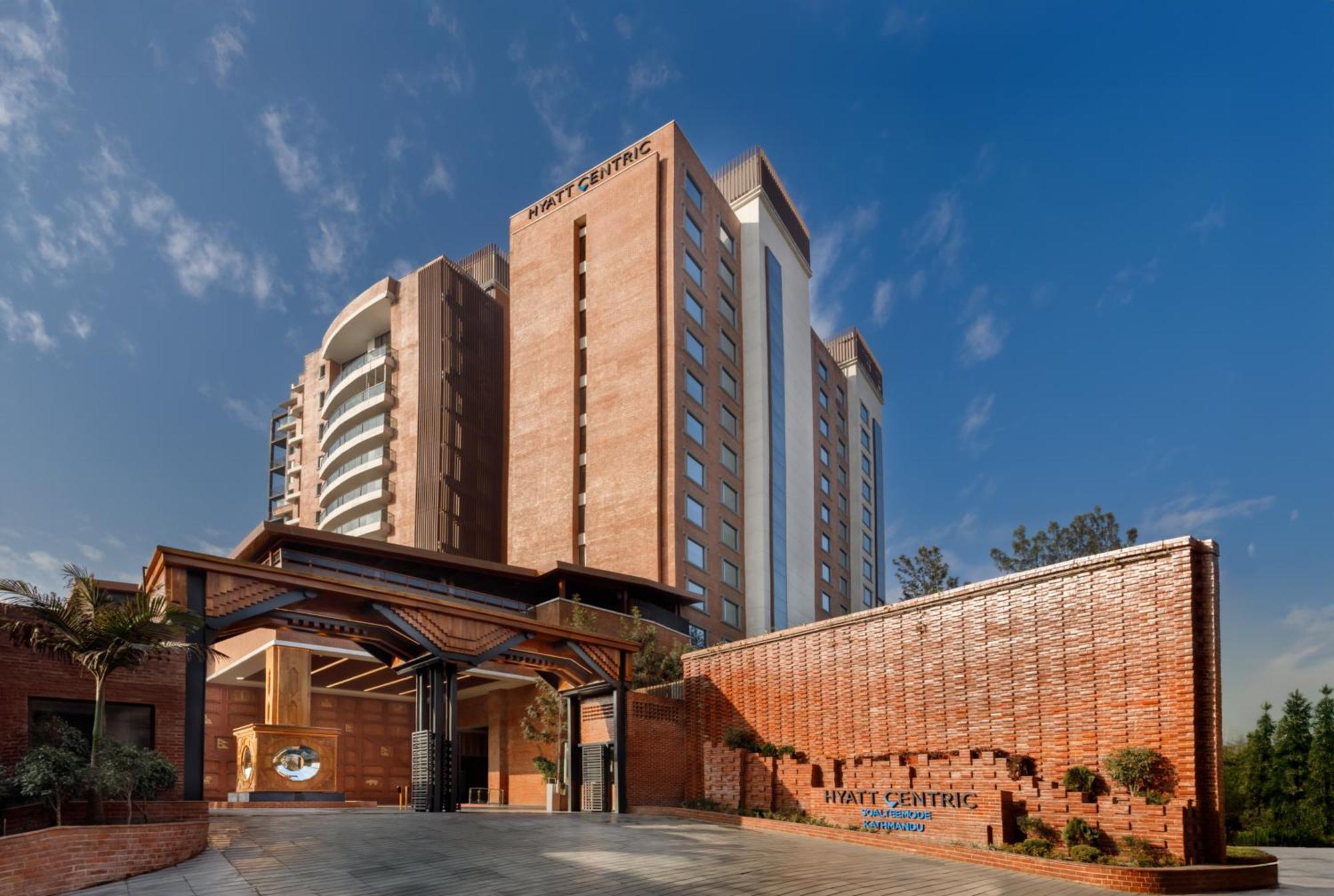 Отель Hyatt Centric Soalteemode Катманду Экстерьер фото