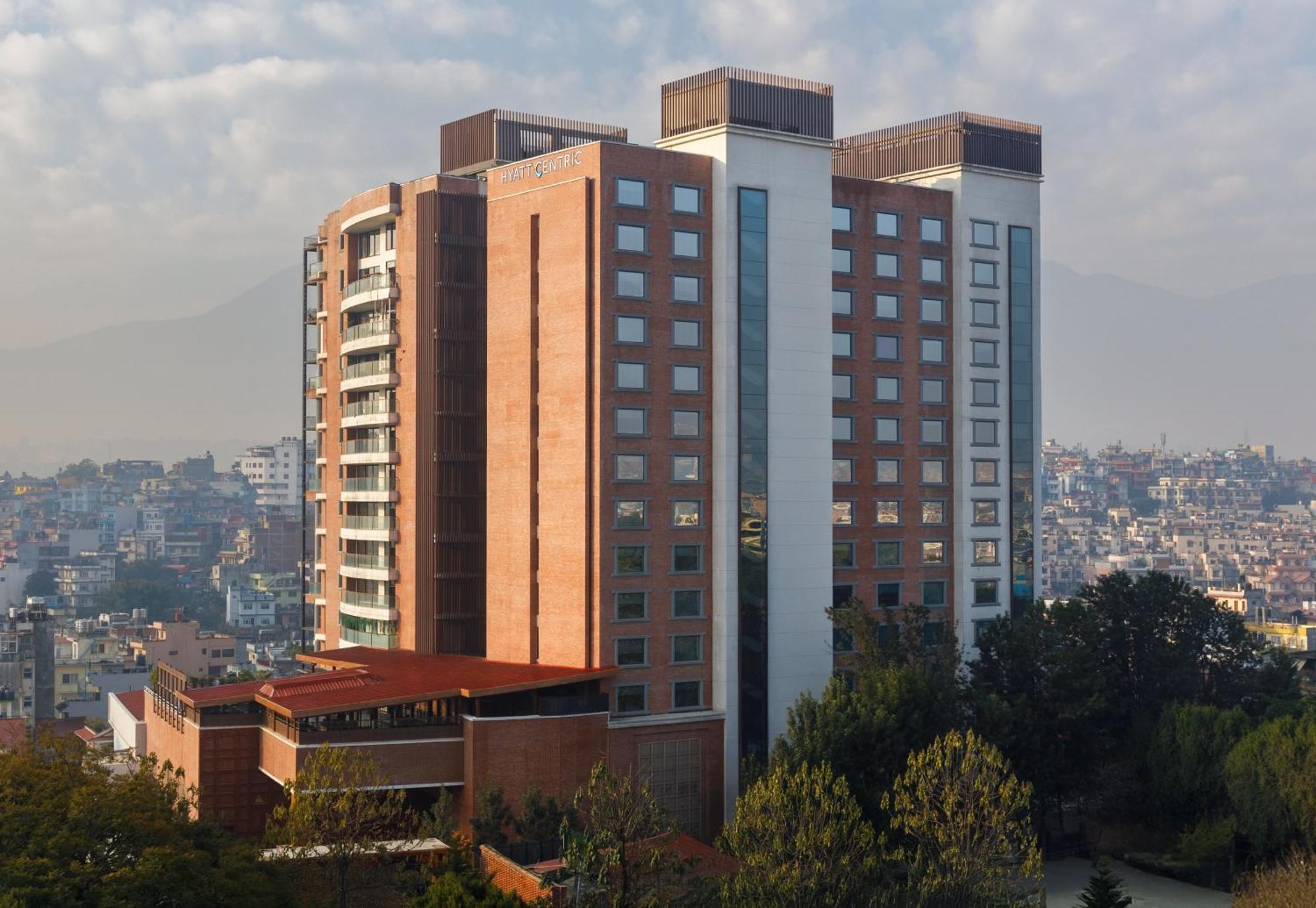 Отель Hyatt Centric Soalteemode Катманду Экстерьер фото